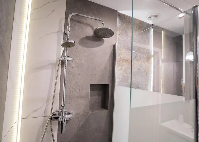 Krakowapart Zyblikiewicza * Cracovia